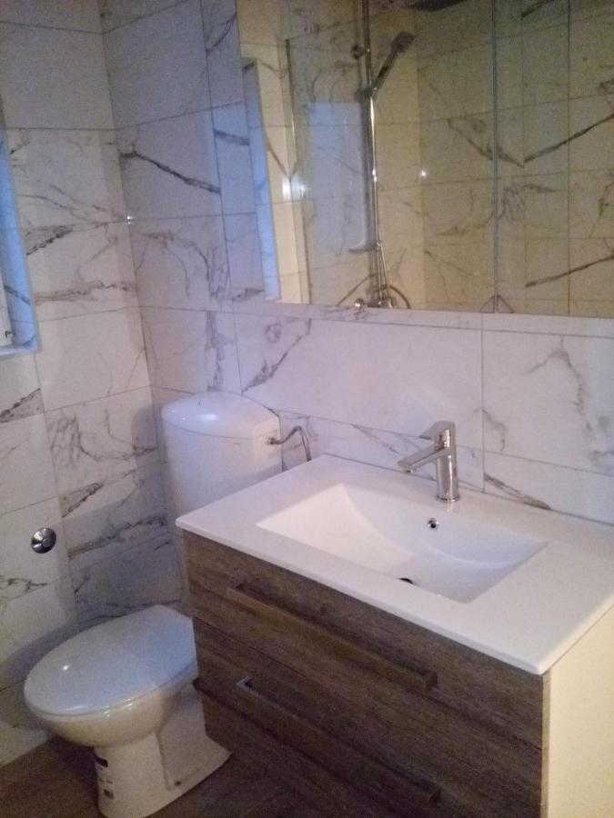 Apartmani Mira Vir Luaran gambar